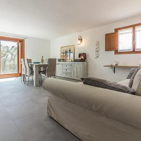 4 Bedrooms With Sea View Private Pool And Enclosed Garden At Cala Ginepro 5 Km Away From The Monte Petrosu