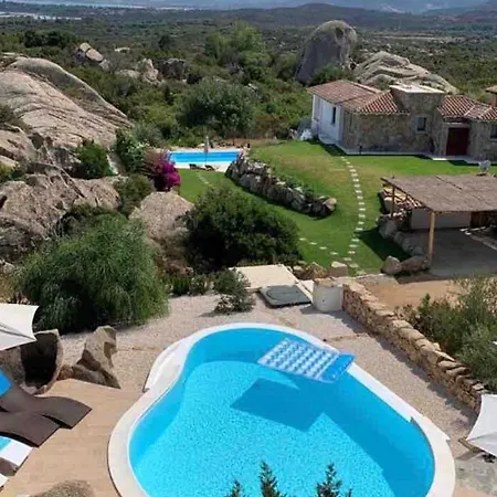 4 Bedrooms With Sea View Private Pool And Enclosed Garden At Cala Ginepro 5 Km Away From The